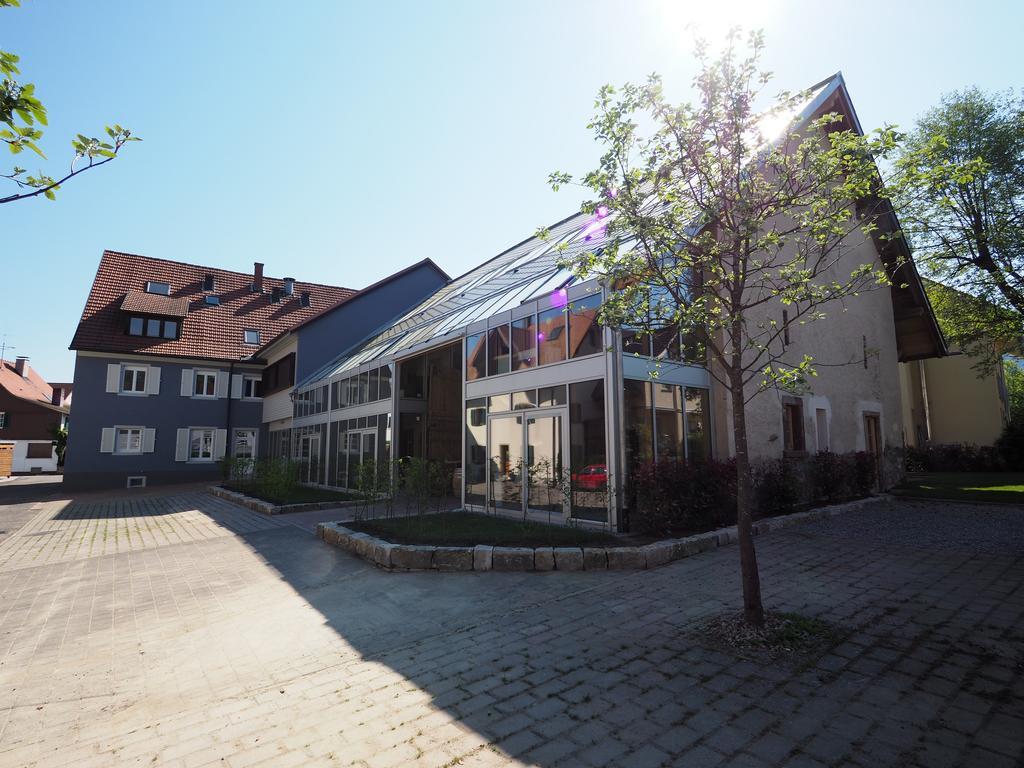 Die Krone - Hotel Garni Kirchzarten Luaran gambar