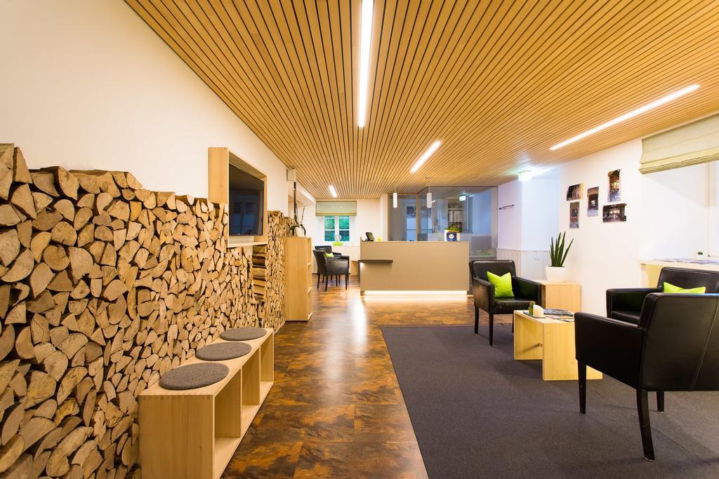 Die Krone - Hotel Garni Kirchzarten Luaran gambar